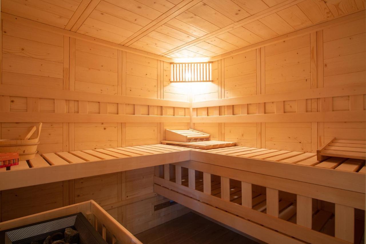 Perla Nera Heated Pool & Sauna Stan Trigraci エクステリア 写真