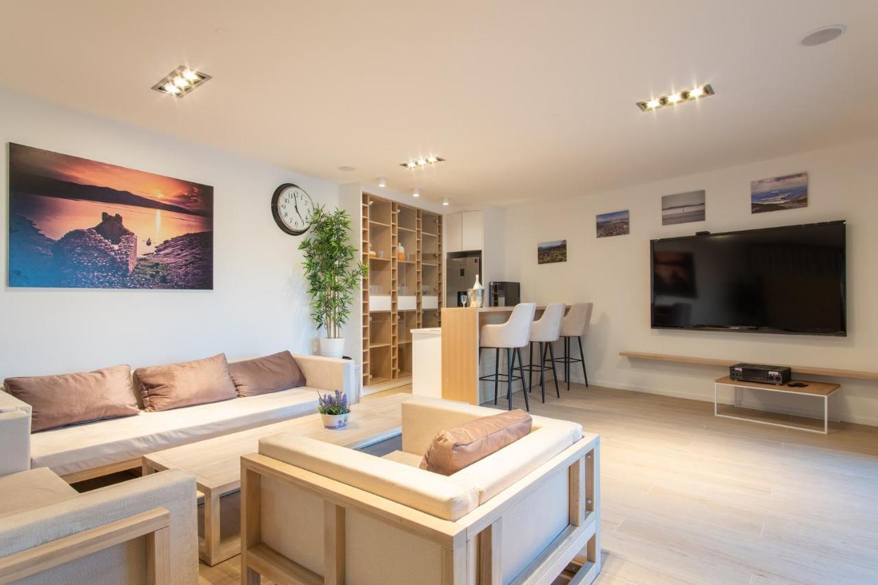 Perla Nera Heated Pool & Sauna Stan Trigraci エクステリア 写真